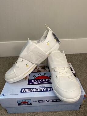 New BOBS Skechers B Cute Fruity Pineapple Sneakers Women’s 10